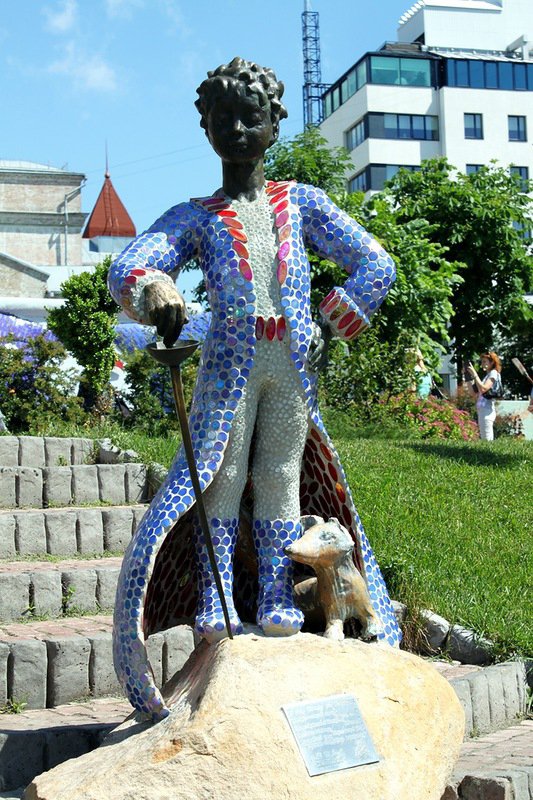Статуя "Маленький принц" в Киеве