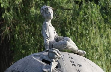 Статуя "Маленький принц" у Дніпрі