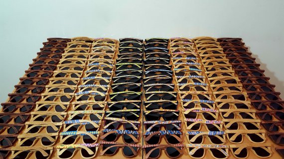 Різьблені дерев'яні окуляри Hetmans, як сучасний зразок традиційної гуцульської культури