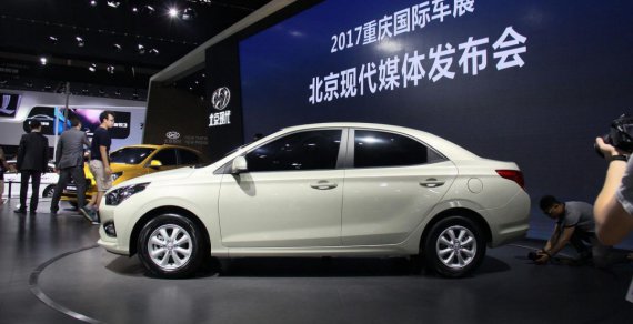 Представлений новий компактний седан Hyundai Reіna
