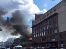 Крупный пожар в бывшем гастрономе на Крещатике