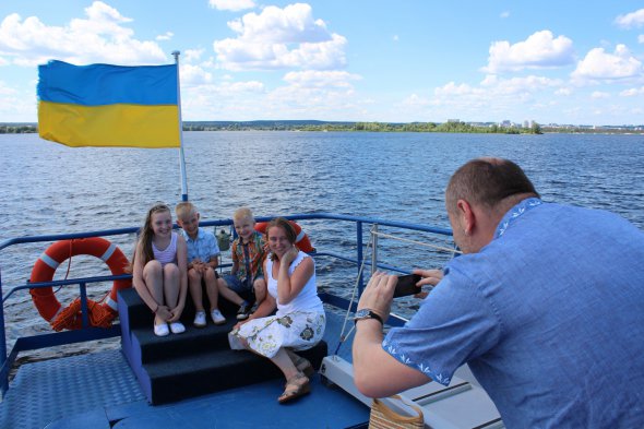 Щорічно країна втрачає десятки мільярдів гривень надходжень та сотні тисяч робочих місць в галузях судноплавства, суднобудування, портової інфраструктури