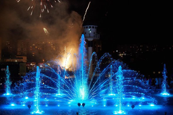 За оцінками фахівців, відкритий 25 червня в Умані світломузичний комплекс фонтанів увійшов до трійки найбільших в Україні