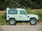 Мистер Бин выставил на аукцион свой Land Rover Defender