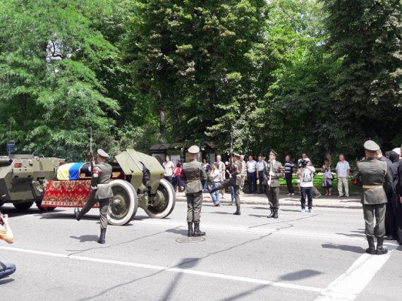 У Києві прощаються з Шаповалом