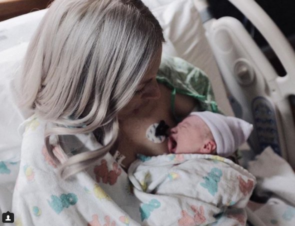 Меґан Мосс Джонсон померла за декілька годин після пологів