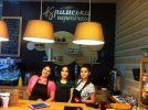Сестры Светлана Лопатина и Оксана Новикова открыли во Львове домашнюю пекарню и кофейню «Крымская перепічка».