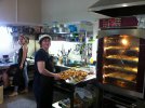 Сестры Светлана Лопатина и Оксана Новикова открыли во Львове домашнюю пекарню и кофейню «Крымская перепічка».