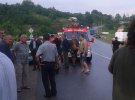 Автобус "Setra" с туристами, который ехал из Коломыи в Одесскую область, съехал в обрыв и перевернулся несколько раз.