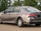 Новий бізнес-седан Camry з'явиться у продажу на вітчизняному ринку наприкінці 2017 року