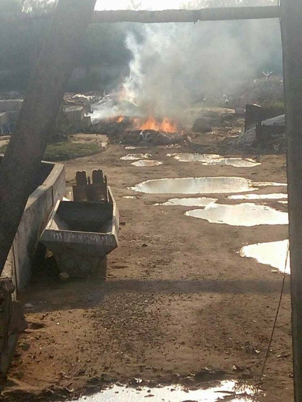 Два часа спасатели тушили пожар на территории Жовковского Ветсанзавод
