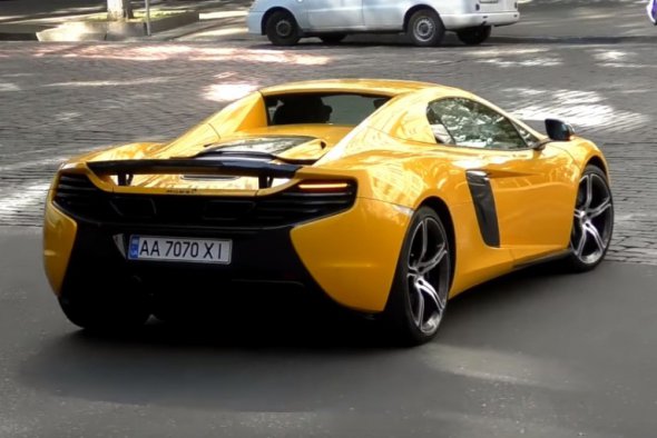 McLaren 650S Spider стоит около 8 млн. грн.