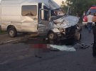  Mercedes Sprinter протаранив туристичний автобус, який прямував транзитом через Україну з Німеччини до Молдови