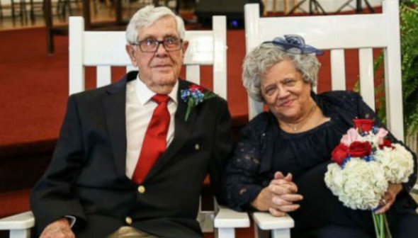 88-летний Эд Селлерс и 89-летняя Кэти Смит поженились через 70 лет после знакомства