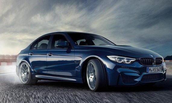 BMW готує до випуску найпотужніший седан M3 CS