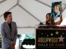 Дженніфер Еністон і її чоловік Джастін Теру приїхали удвох на Алею слави, що привітати Джейсона Бейтмана з отриманням іменної зірки
