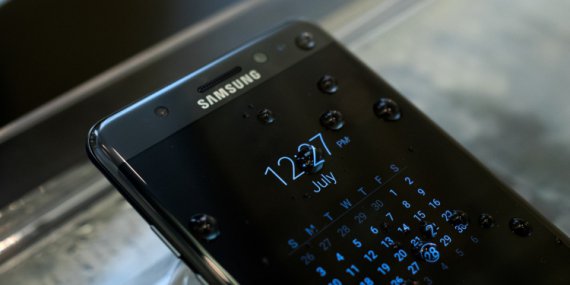 Galaxy Note 8 оснастять системою з 2-х тильних камер по аналогії з iPhone 7 Plus. 