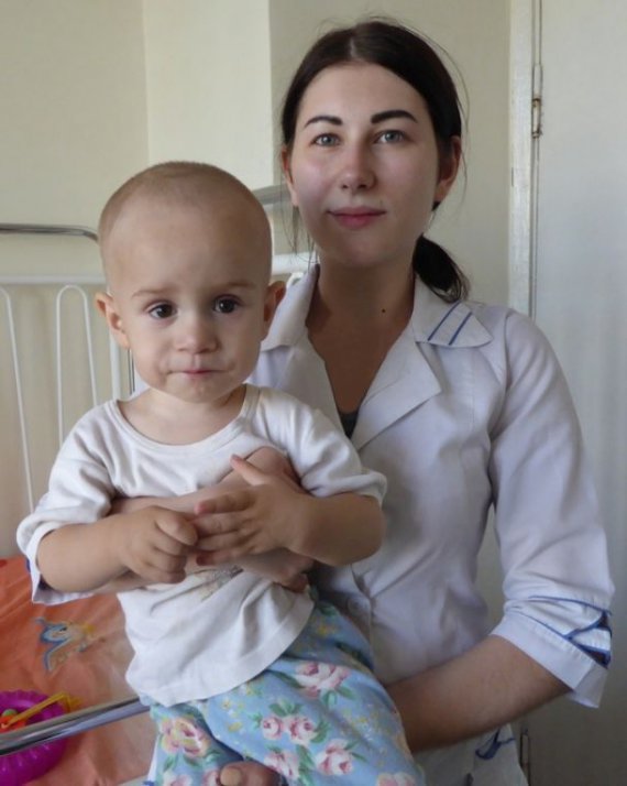 Полиция установила личность матери, которая оставила ребенка в Подольском районе Киева