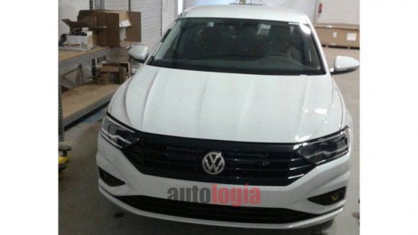 Volkswagen Jetta став просторішим