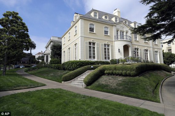 Подружжя Тіна Лем і Майкл Ченг купили вулицю з 38 особняками в престижному районі Пресидіо Террас Сан-Франциско