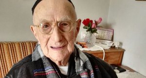 Ісраель Криштал єдиний зі своєї родини вижив у конц­таборах. У 1950-му одружився вдруге і переїхав до Ізраїлю