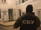 Керівництво та працівників відділення поліції у міжнародному аеропорту "Харків" систематично вимагали та отримували хабарі від іноземців