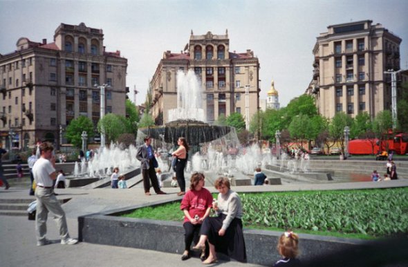 Площадь 1990-й год