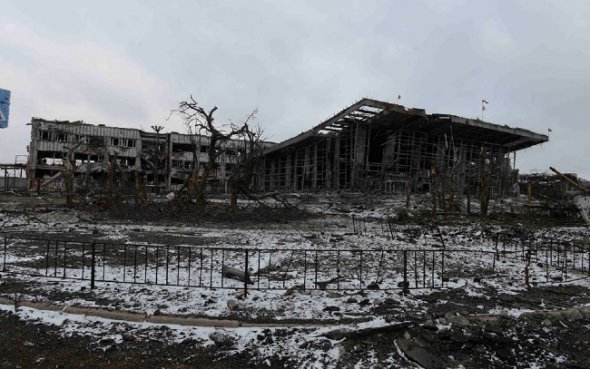 Разрушеный боевиками Донецкий аэропорт