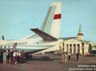 Після звільнення Донбасу в 1944 році аеропорт знову почав виконувати авіаперевезення пасажирів