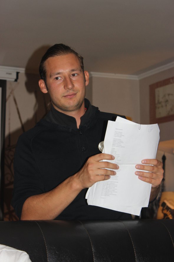 28-летний Ярослав Корнев со сборником "Кое-что из семян" стал победителем "Золотого кларнета"