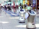 Китайська фірма Qihan стверджує, що її робот Sanbot здатний на все, від ведення домашнього господарства до охорони життя і здоров'я господаря.