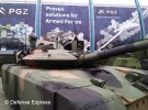 Новітній танк ПТ-17, що є результатом глибокої модернізації танку Т-72 силами українських та польських фахівців