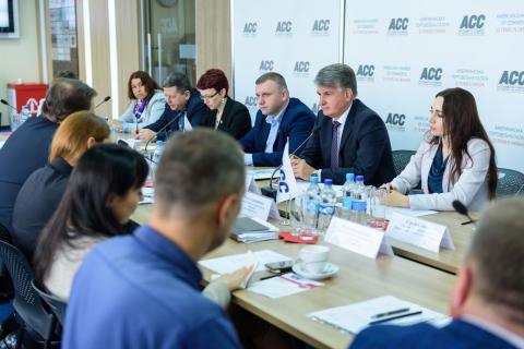 Руководитель Госгеонедр Олег Кирилюк заявил, что диалог с представителями Американской Промышленной Палаты в Украине удался