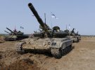 Украинские танки на полигоне Гончаровское