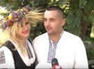 В музее Пирогово под Киевом поженились военнослужащий АТО Иван Тигир и волонтер Татьяна Самойленко