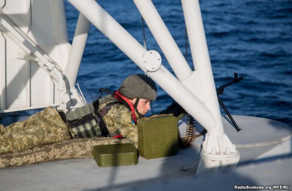 Россия выкачивает газ на украинской части черноморского шельфа