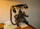 Официальным изобретателем телефона, способного передавать звуки человеческой речи, считается американец шотландского происхождения Александр Грэм Белл.