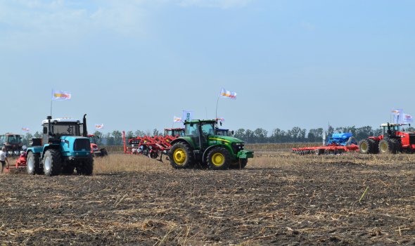 З 20 по 23 вересня відбулася V Міжнародна агропромислова виставка з польовою демонстрацією техніки AGROEXPO-2017