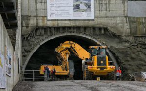 Завершили строительство Бескидского тоннеля. Фото: www.rbc.ua
