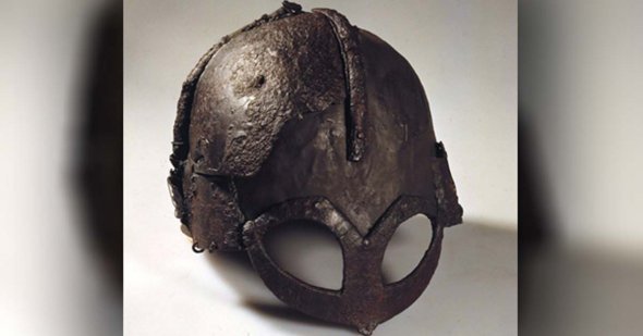 Единственный найденный шлем викинга