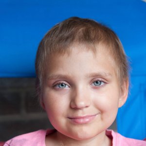 Майже два роки Єва Дяченко лікувалася в іспанській клініці. Рак крові у дівчинки діагностували 2010-го