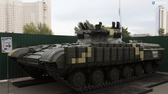 Боевая машина поддержки танков "Страж"
