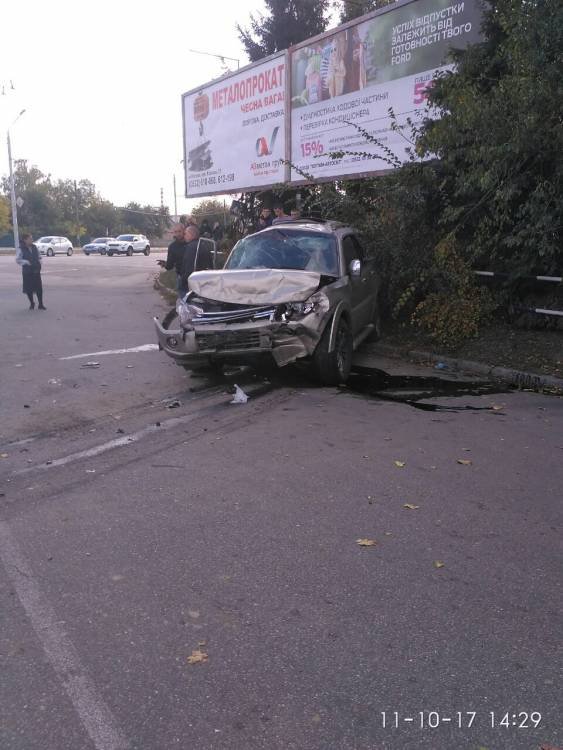 В Полтаве произошло тройное ДТП на перекрестке трассы Киев-Харьков и ул. Европейской