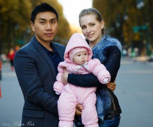 Китаец Мэй Айси разбогател на знакомстве украинок с соотечественниками