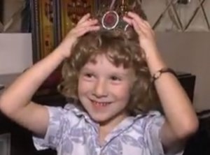 6-річний Дaвид Влaско став принцем в Туреччині. Фото: скріншот