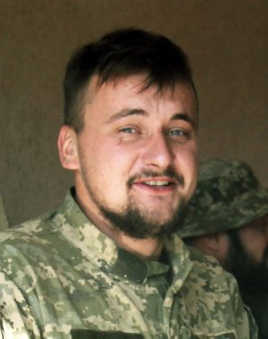 25-річний Микола Ларін