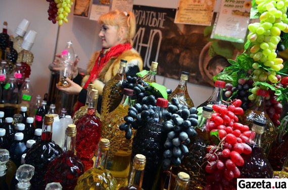 На «Святі сиру і вина» гостей чекали винні дегустації та ярмарок органічної продукції
