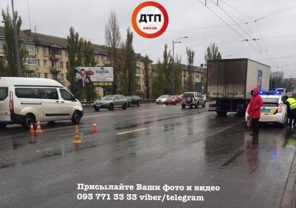 В столице грузовик сбил пешехода - нарушителя