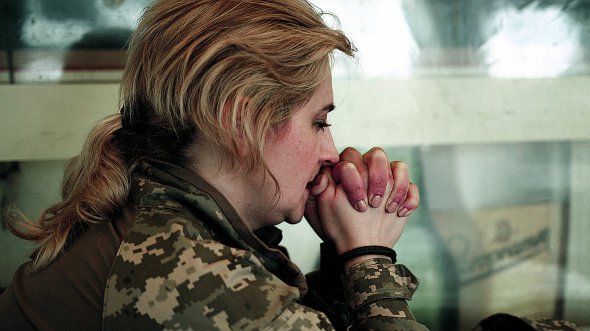 Оксана ЯКУБОВА, 46 років. До війни працювала у Міністерстві фінансів. Живе в Києві Заміжня. Має 27-річного сина