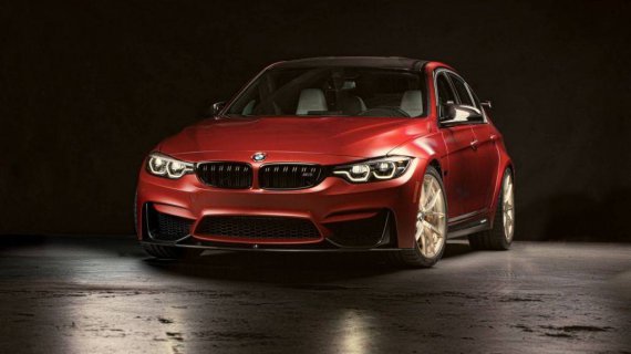 30 лет назад в США стартовали продажи "заряженного" BMW M3. В честь юбилея баварцы построили эксклюзивный седан BMW M3 30 Years American Edition, причём в единственном экземпляре.